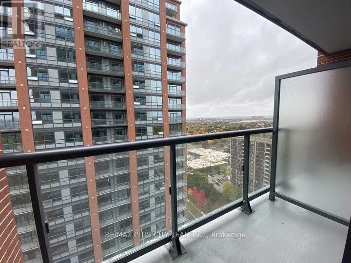 2205 - 3260 SHEPPARD AVENUE E