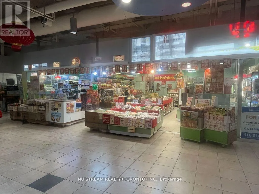 125 - 4438 SHEPPARD AVENUE E