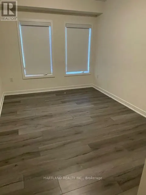 1404 - 1695 DERSAN STREET