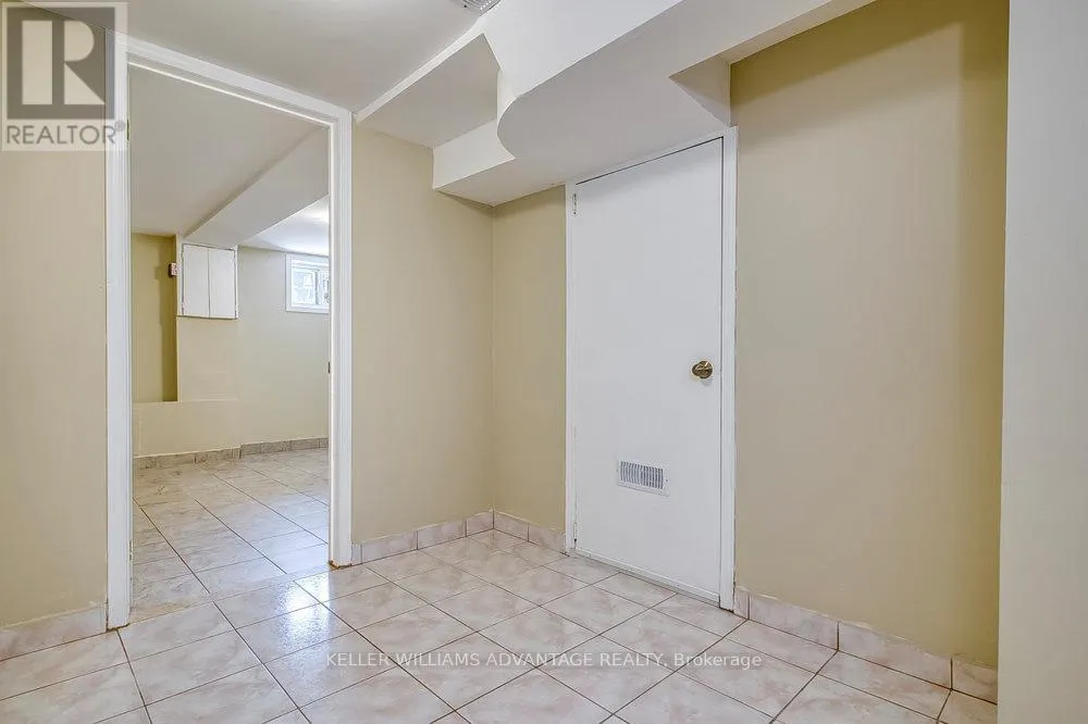 LOWER - 218 BROADVIEW AVENUE