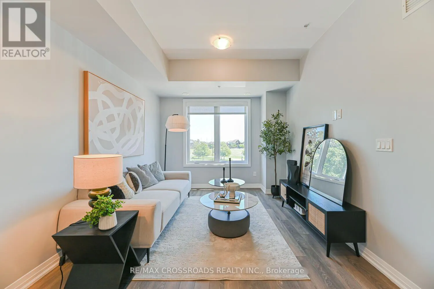 723 - 2635 WILLIAM JACKSON DRIVE