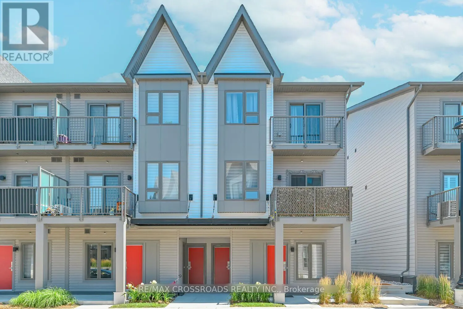 723 - 2635 WILLIAM JACKSON DRIVE