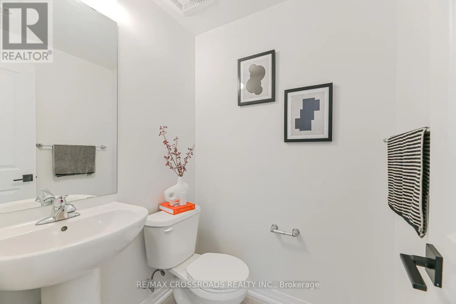 723 - 2635 WILLIAM JACKSON DRIVE