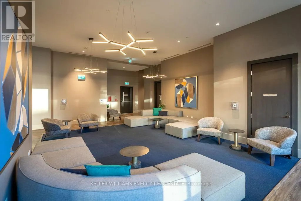 2421 - 2550 SIMCOE STREET N, #2421