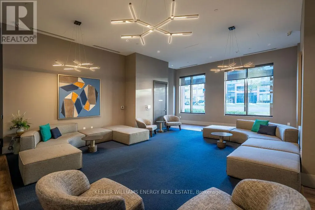 2421 - 2550 SIMCOE STREET N, #2421