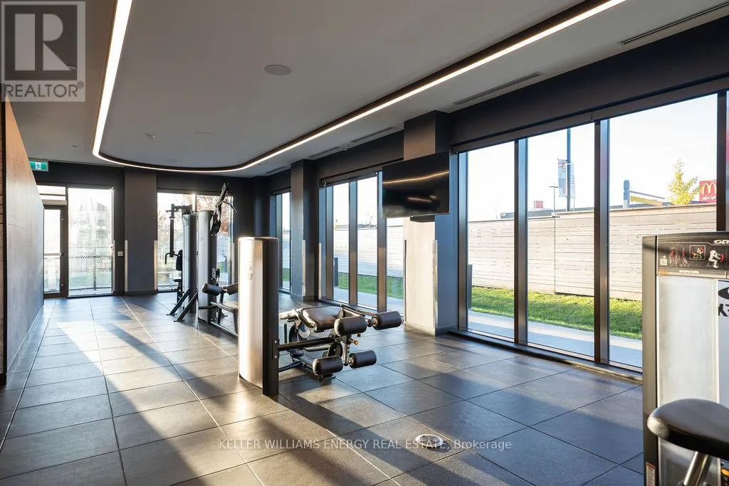 2421 - 2550 SIMCOE STREET N, #2421