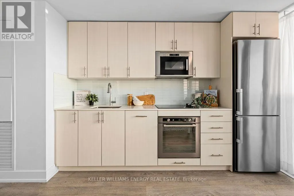 2421 - 2550 SIMCOE STREET N, #2421