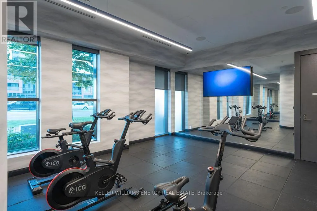 2421 - 2550 SIMCOE STREET N, #2421