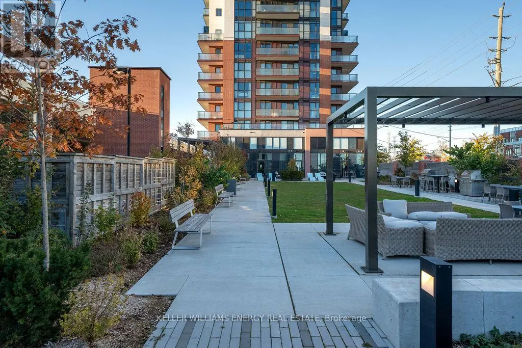 2421 - 2550 SIMCOE STREET N, #2421