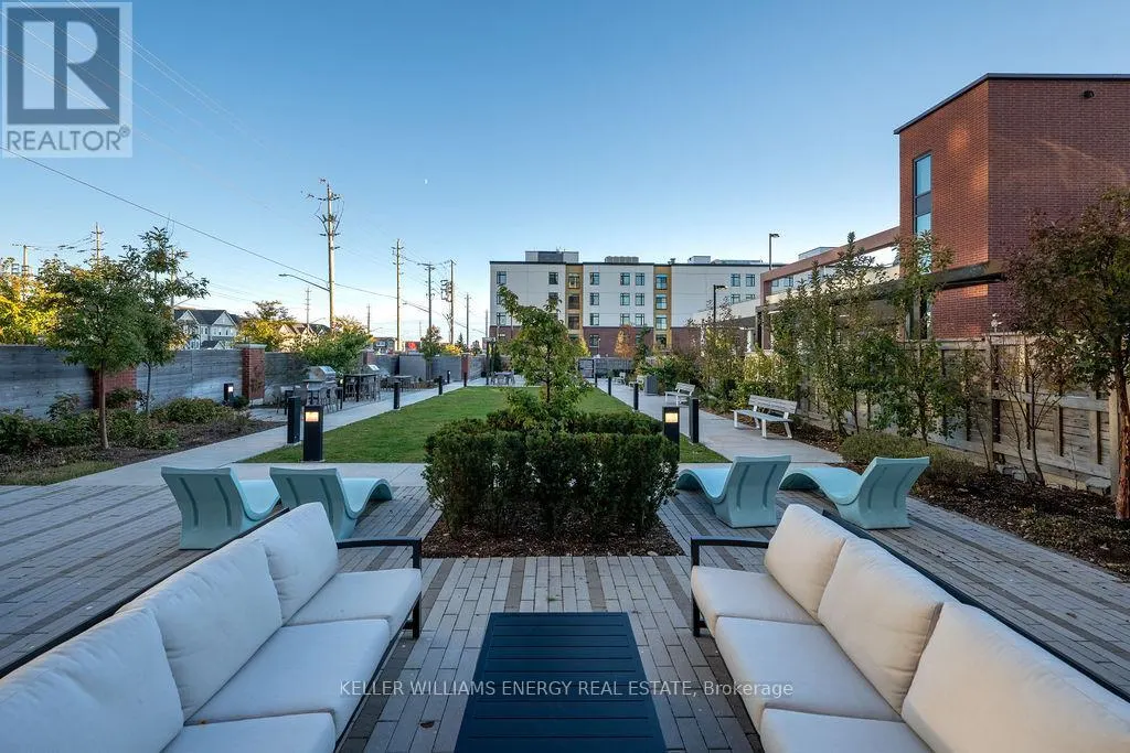 2421 - 2550 SIMCOE STREET N, #2421