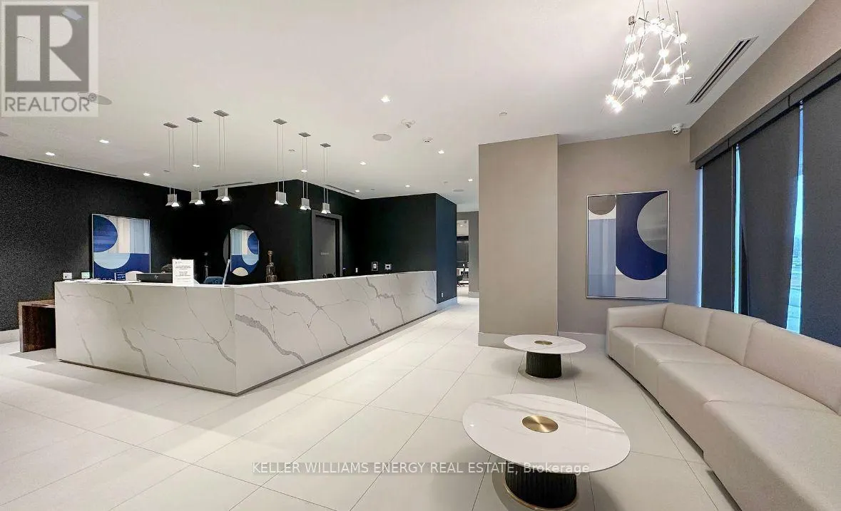 2421 - 2550 SIMCOE STREET N, #2421