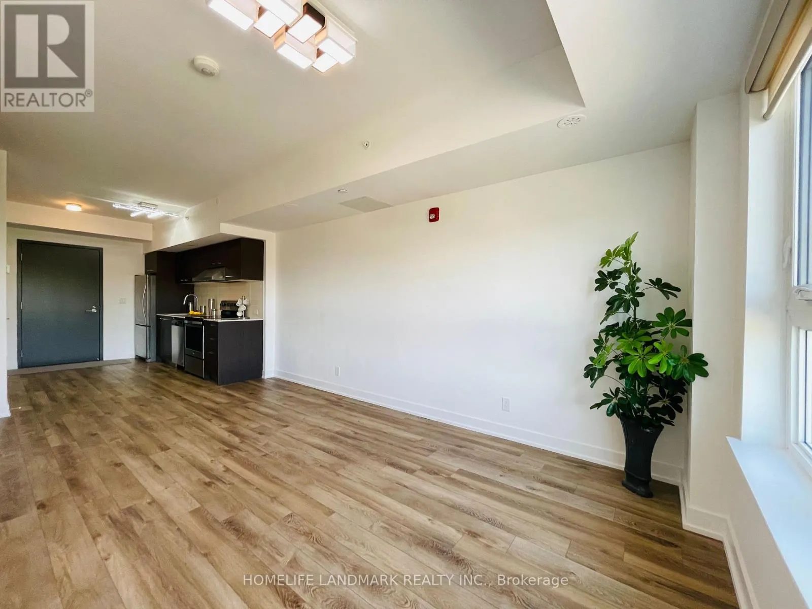 303 - 2100 BRIDLETOWNE CIRCLE