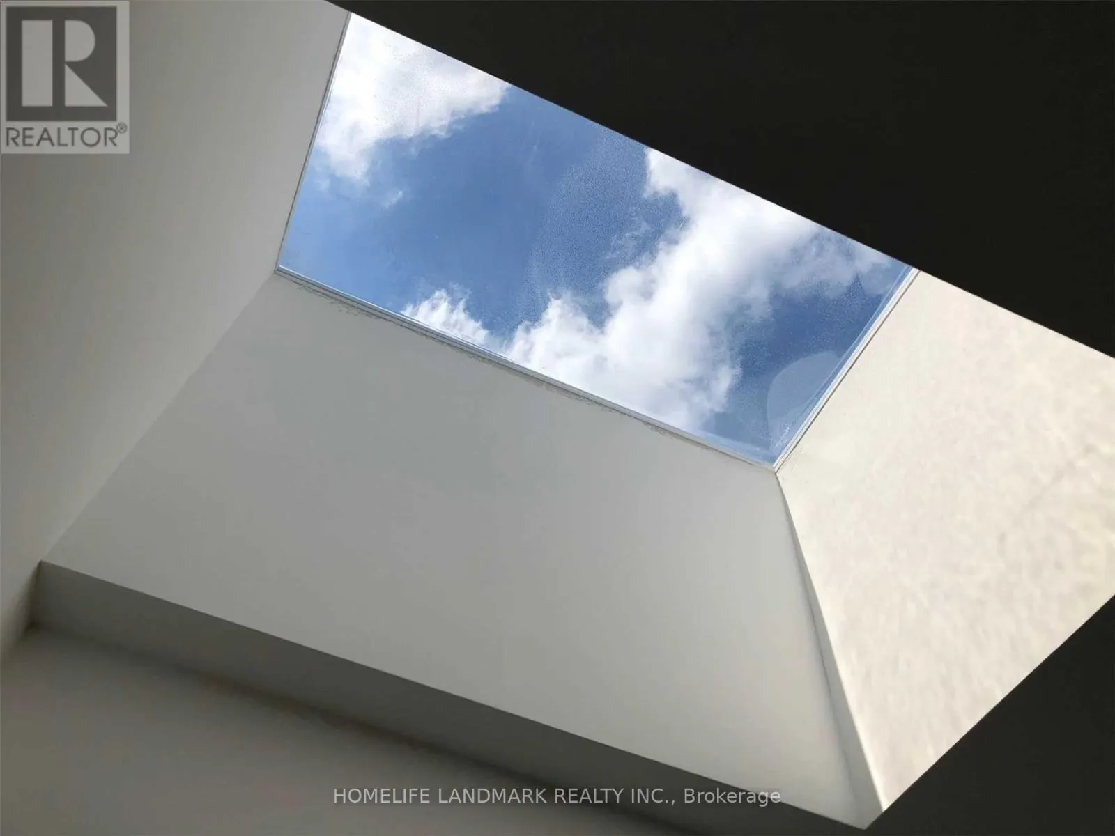 303 - 2100 BRIDLETOWNE CIRCLE