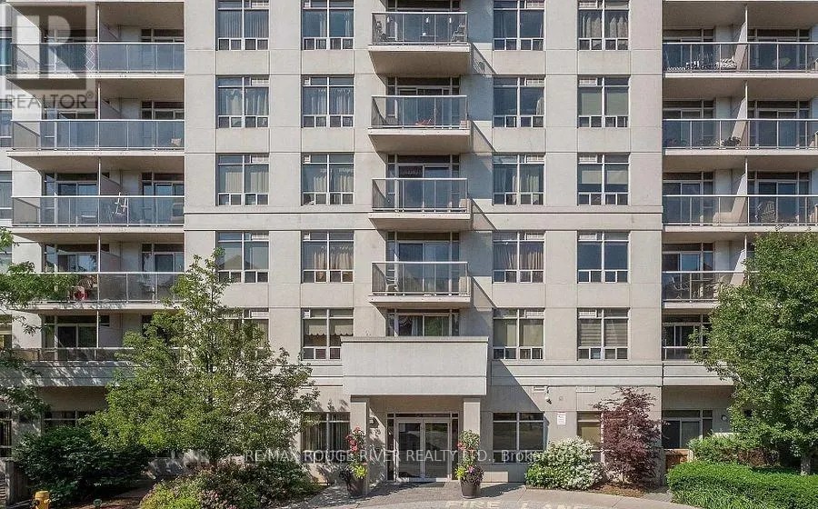 PH917 - 3650 KINGSTON ROAD