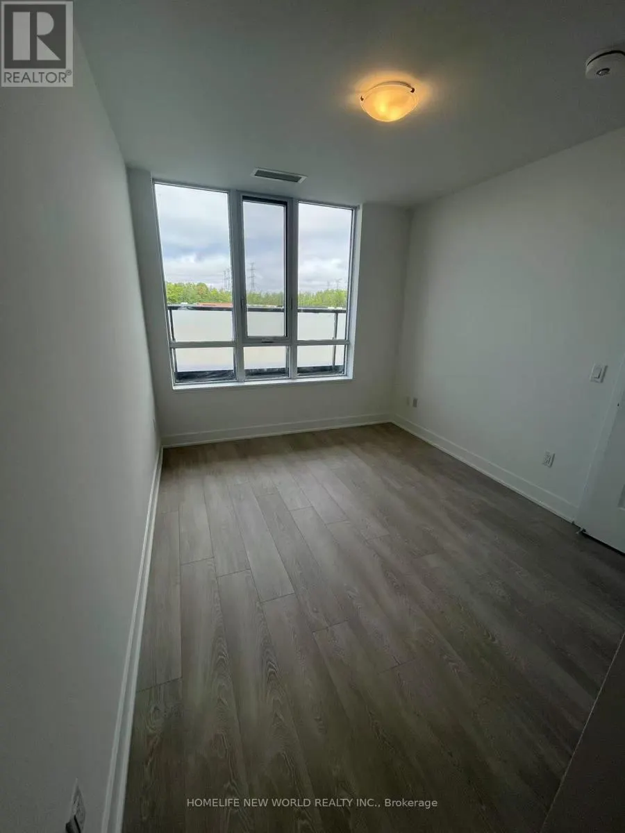 350 - 2545 SIMCOE STREET N