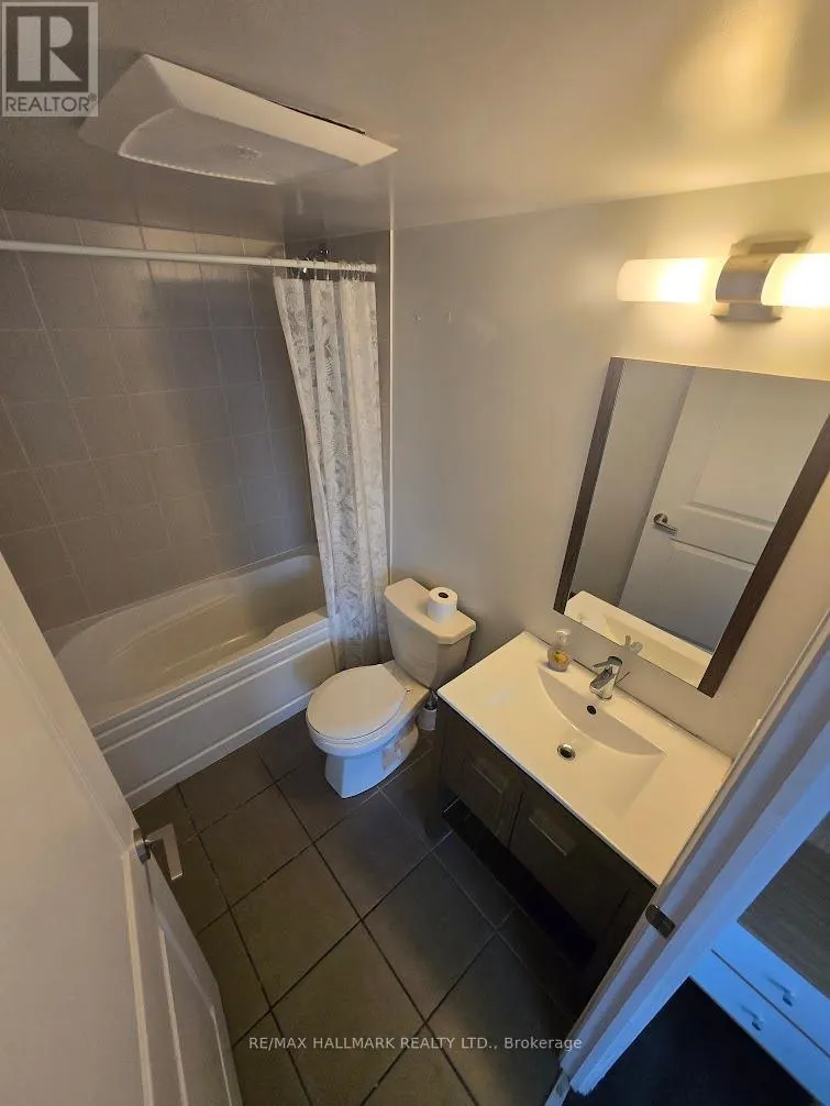 612 - 30 MEADOWGLEN PLACE