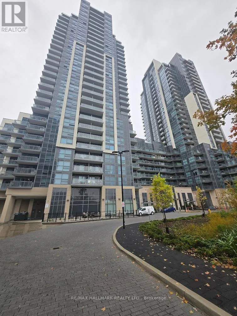 612 - 30 MEADOWGLEN PLACE