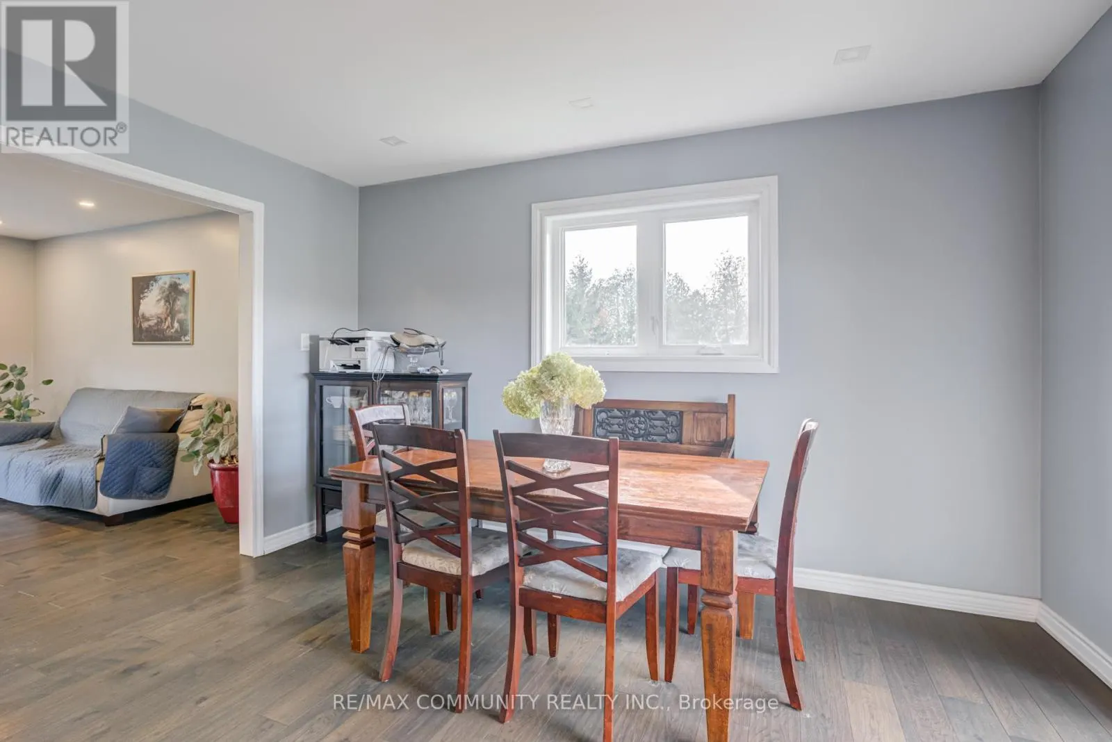 8 - 3504 CONCESSION ROAD