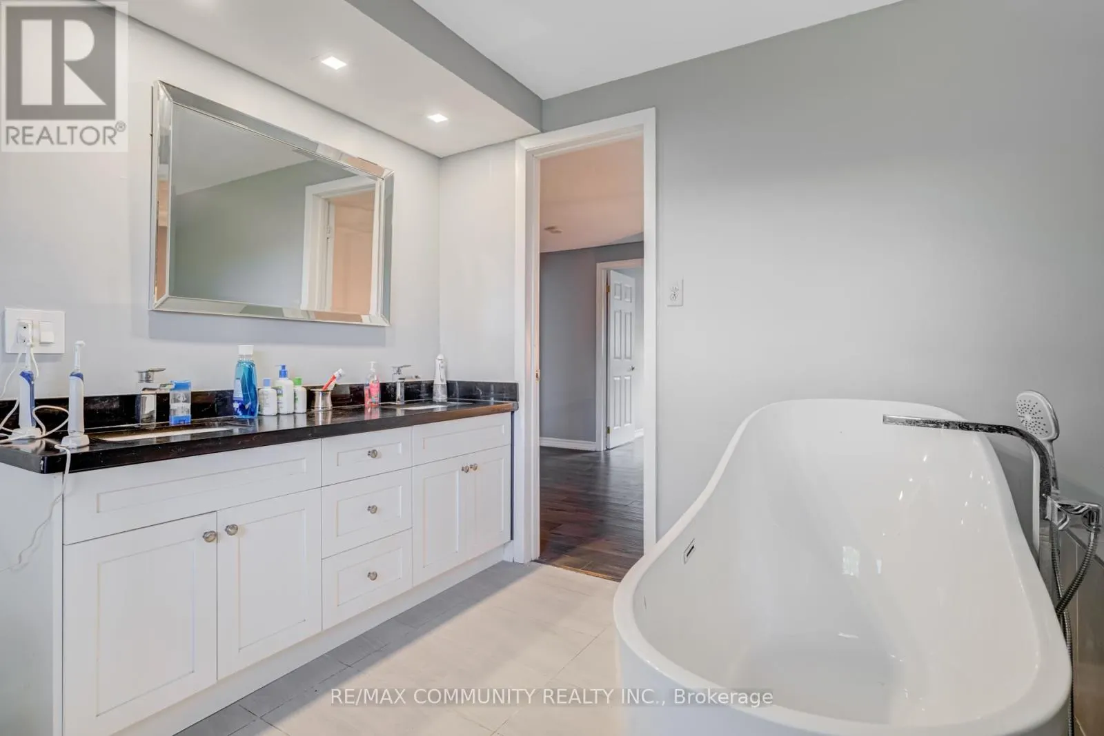 8 - 3504 CONCESSION ROAD