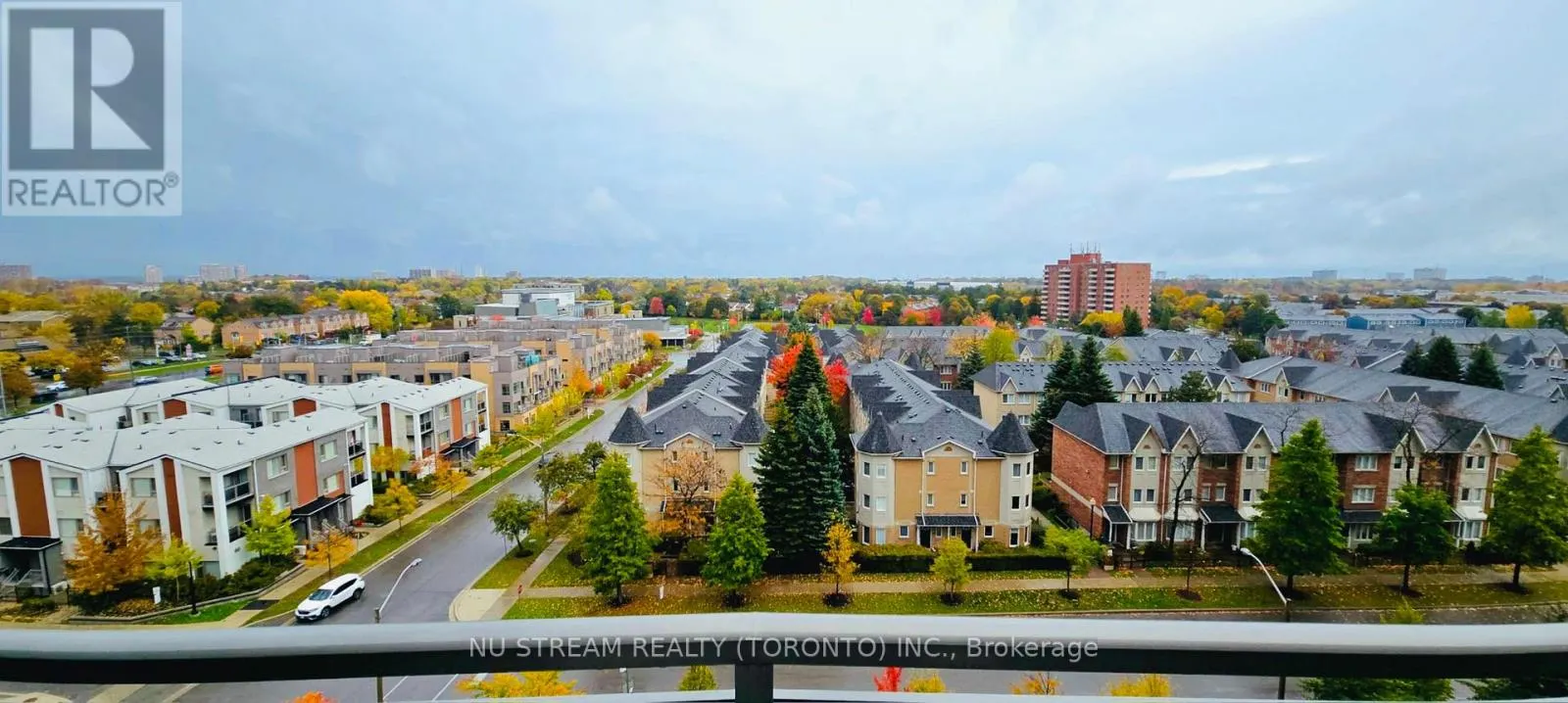 8D - 6 ROSEBANK DRIVE