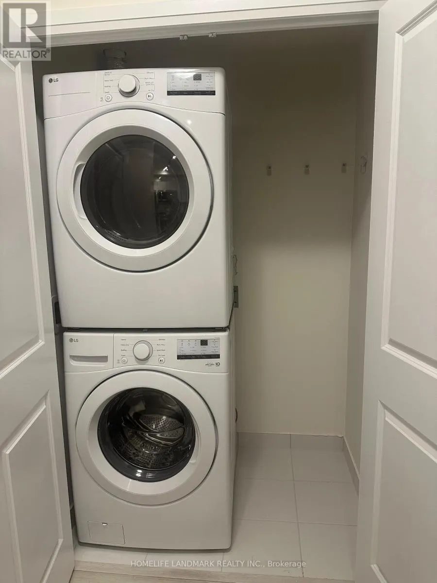 305 - 3260 SHEPPARD AVENUE E