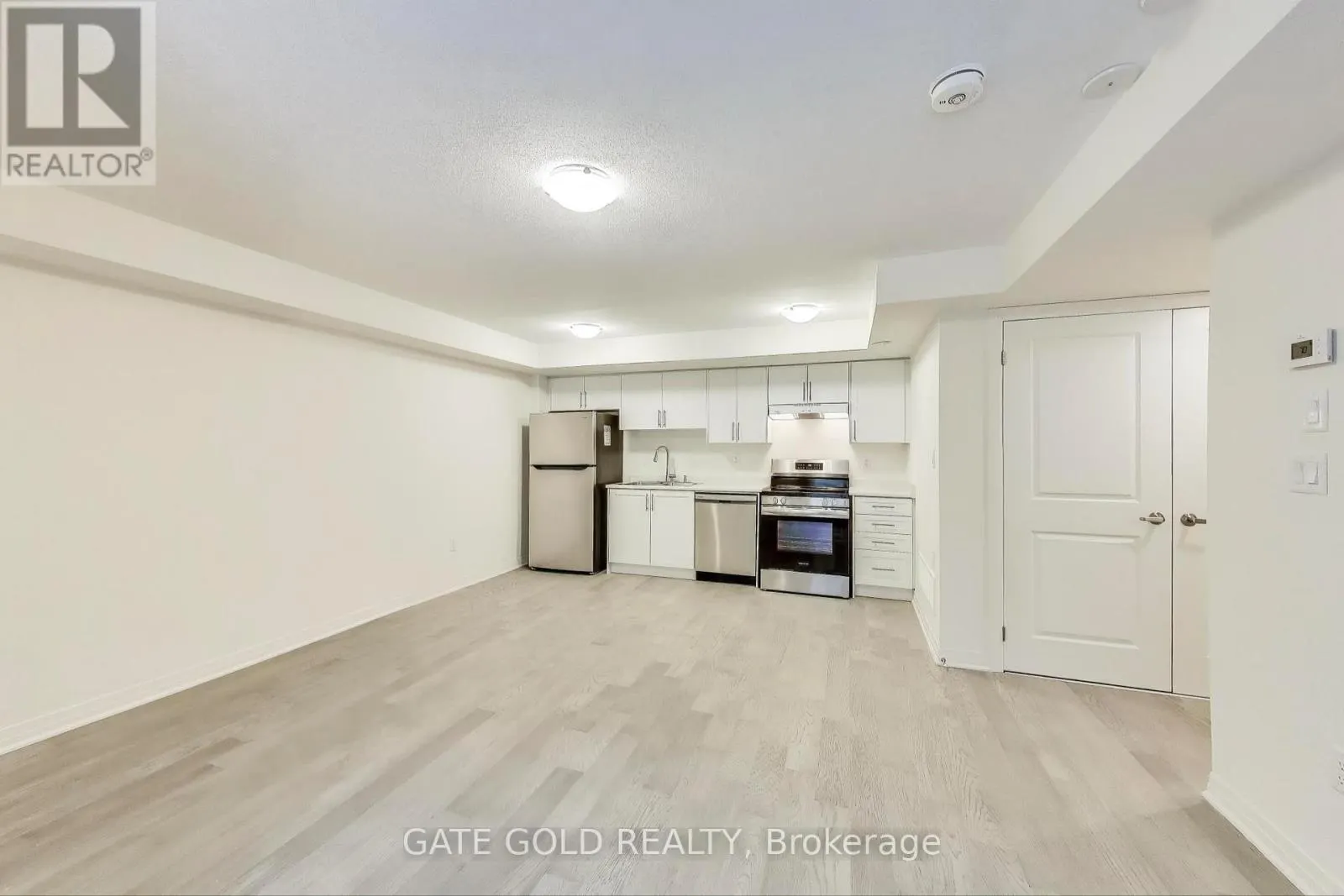 A - 14 LOOKOUT DRIVE