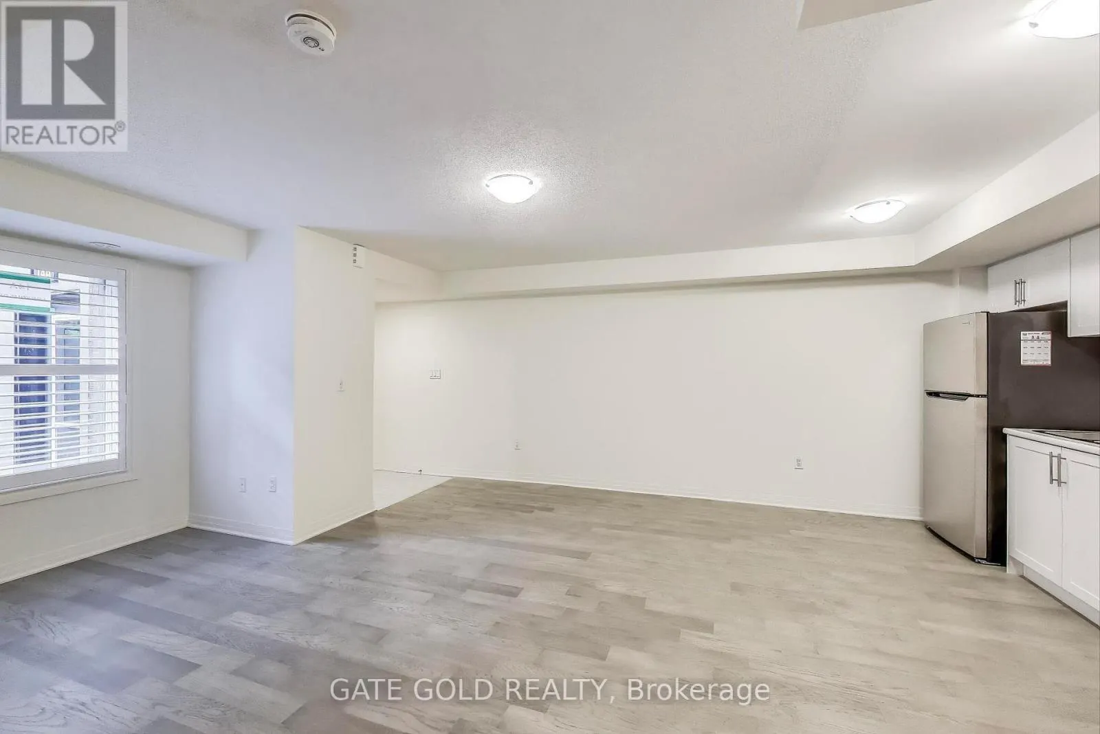 A - 14 LOOKOUT DRIVE