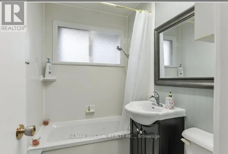 MAIN - 30 IVORDALE CRESCENT