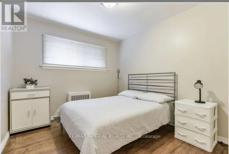 MAIN - 30 IVORDALE CRESCENT