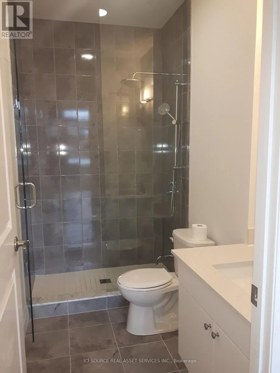 208 - 200 WOODBINE AVENUE