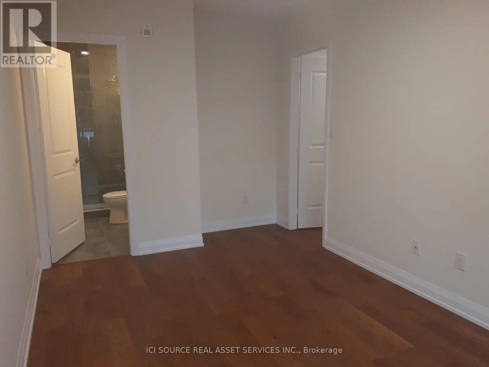 208 - 200 WOODBINE AVENUE