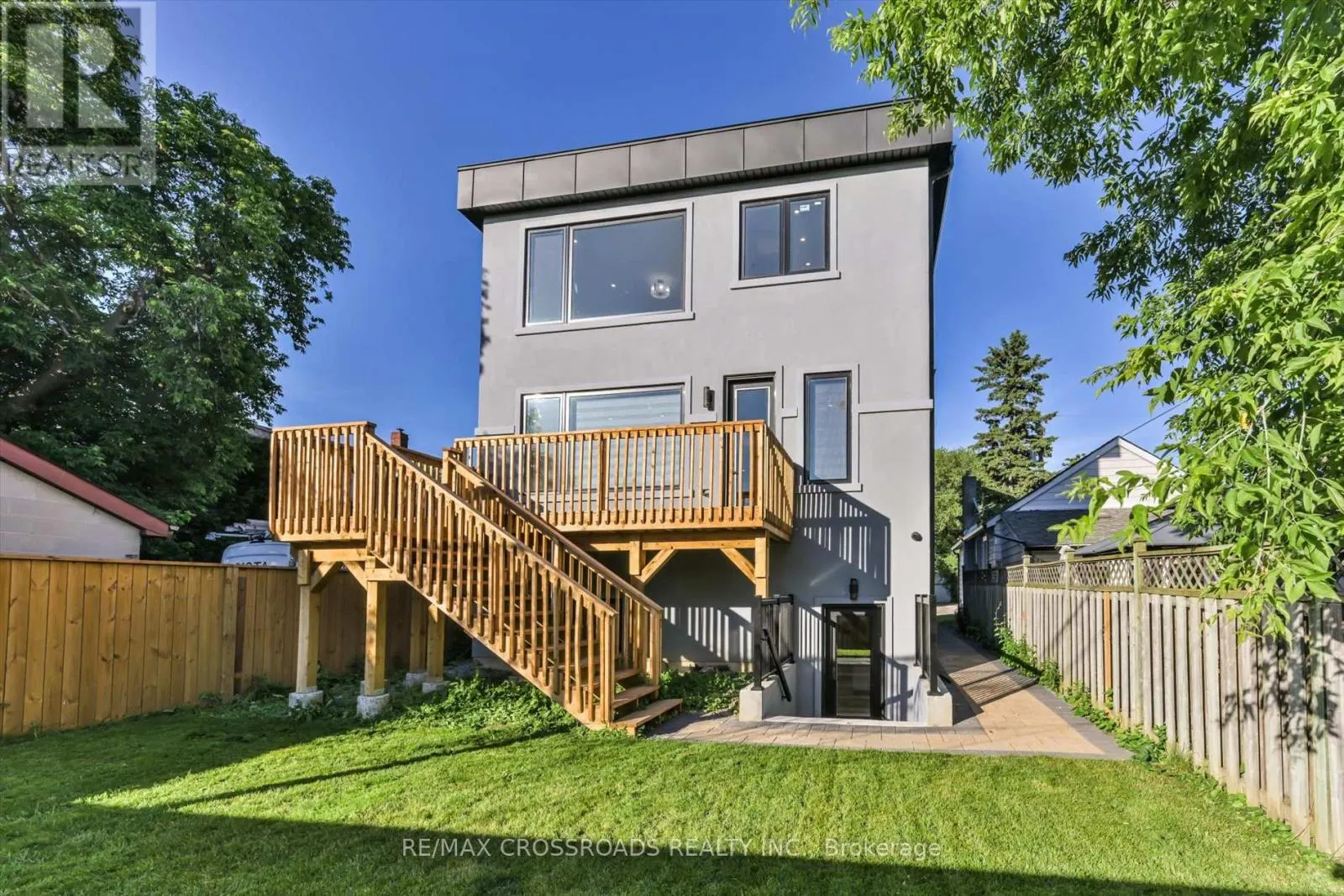 84 WESTBOURNE AVENUE