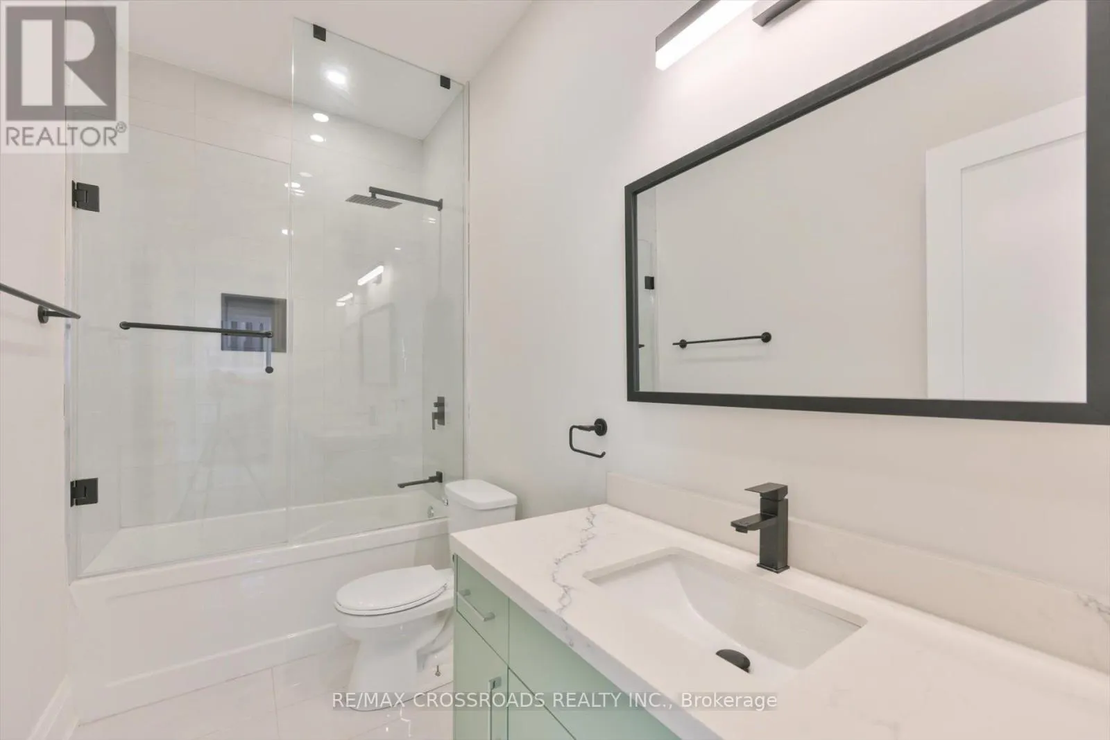 84 WESTBOURNE AVENUE