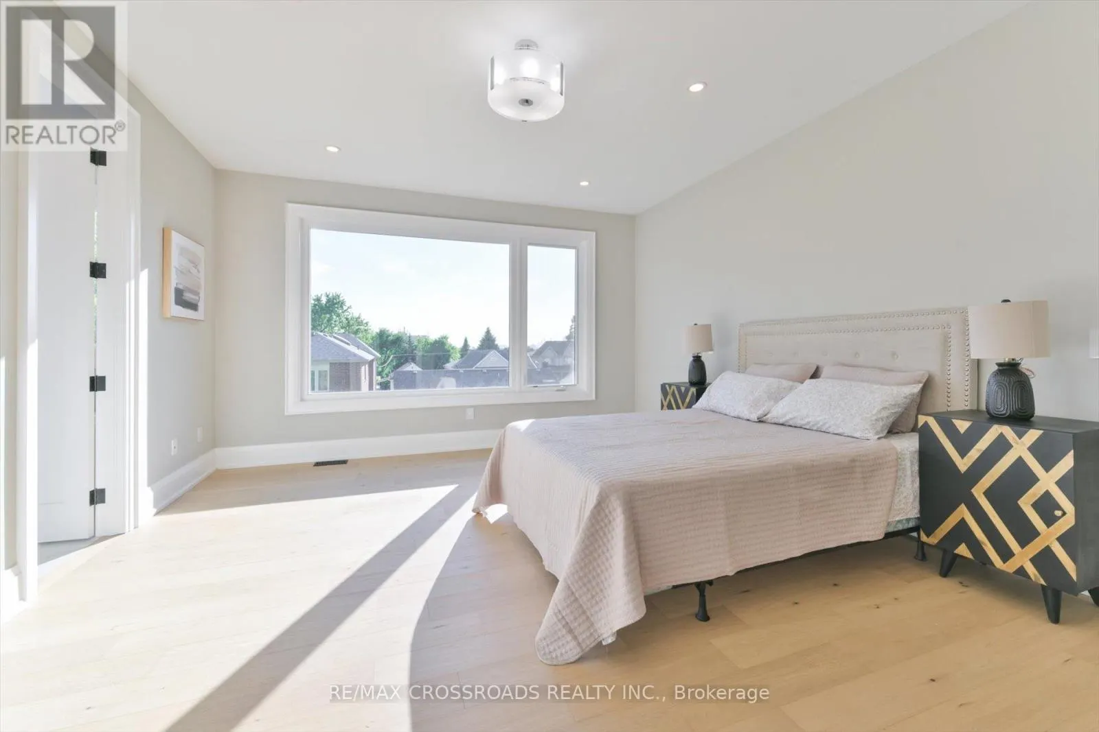 84 WESTBOURNE AVENUE