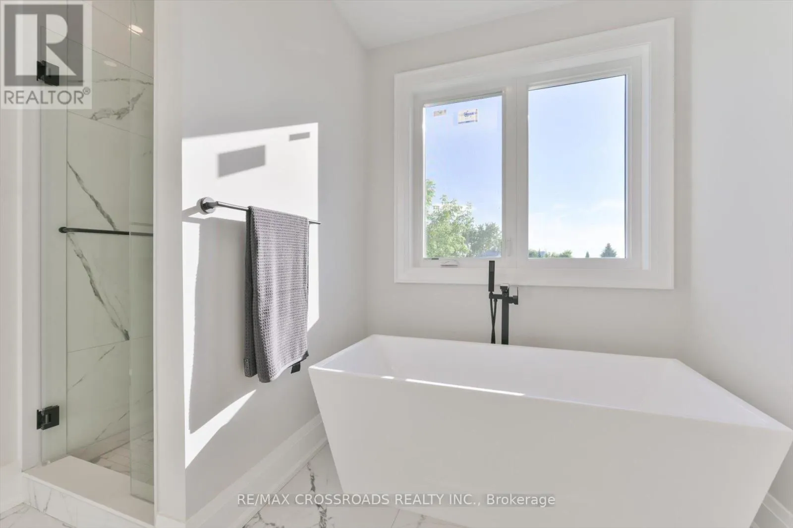 84 WESTBOURNE AVENUE