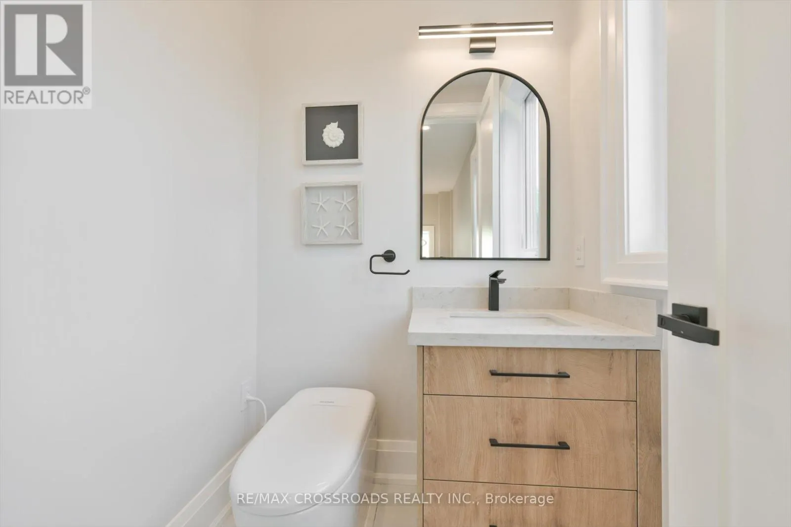 84 WESTBOURNE AVENUE