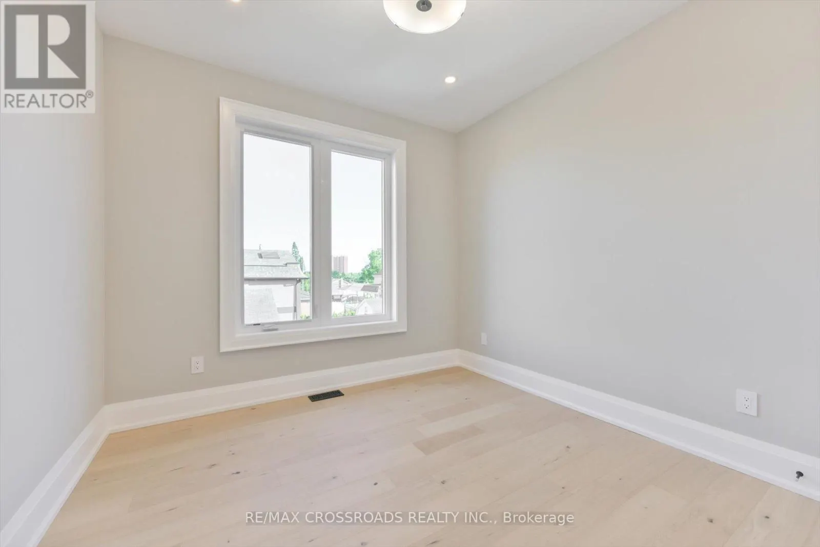 84 WESTBOURNE AVENUE