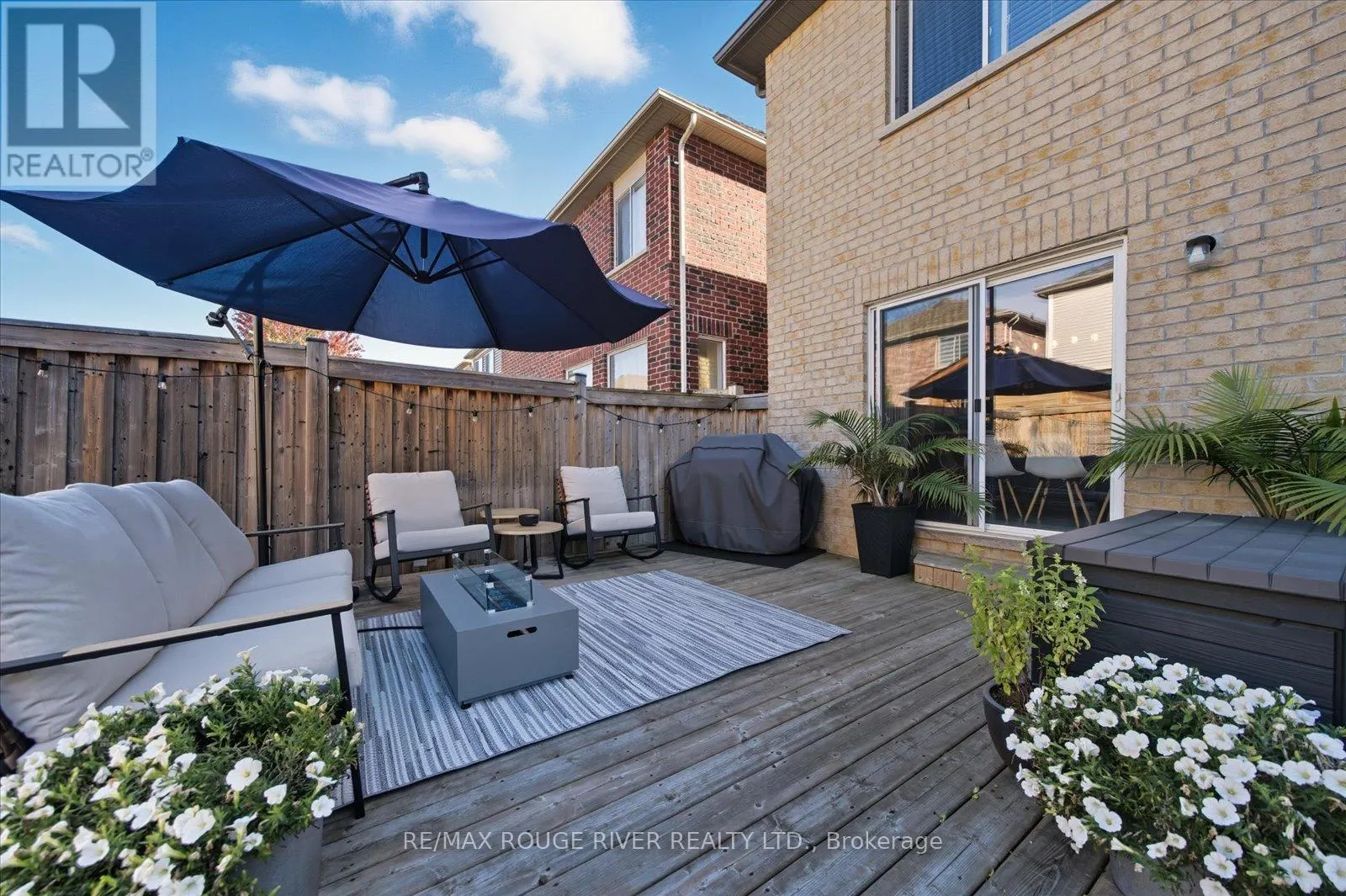 245 BLACKWELL CRESCENT