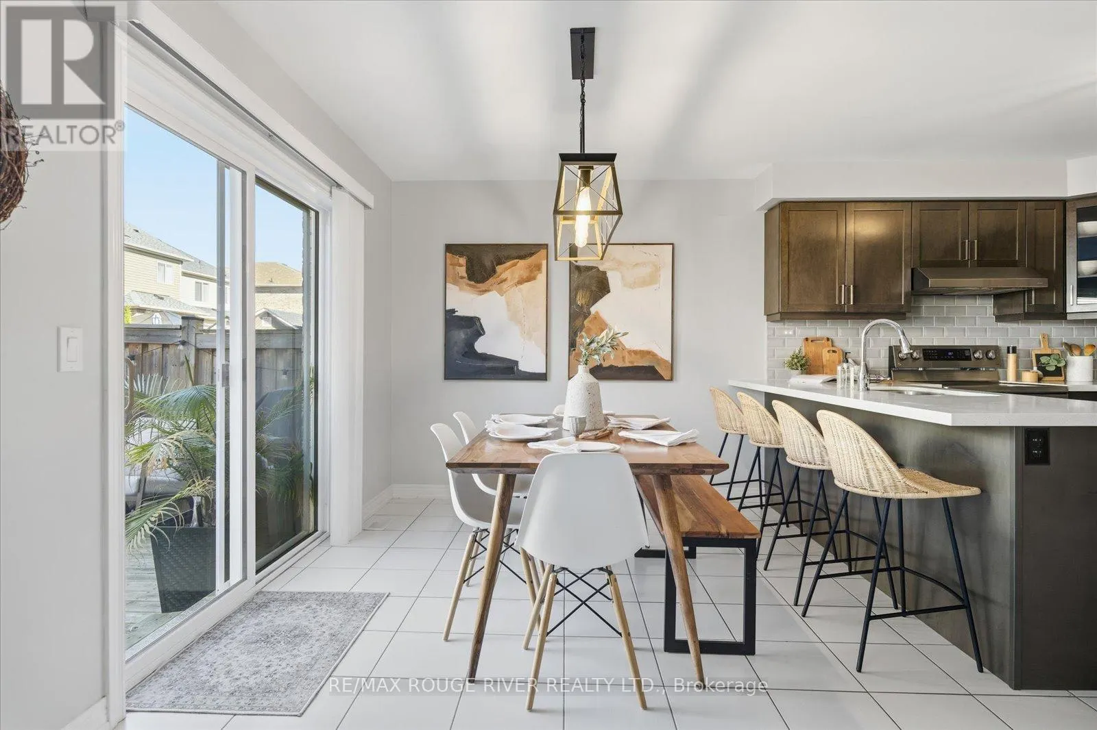 245 BLACKWELL CRESCENT