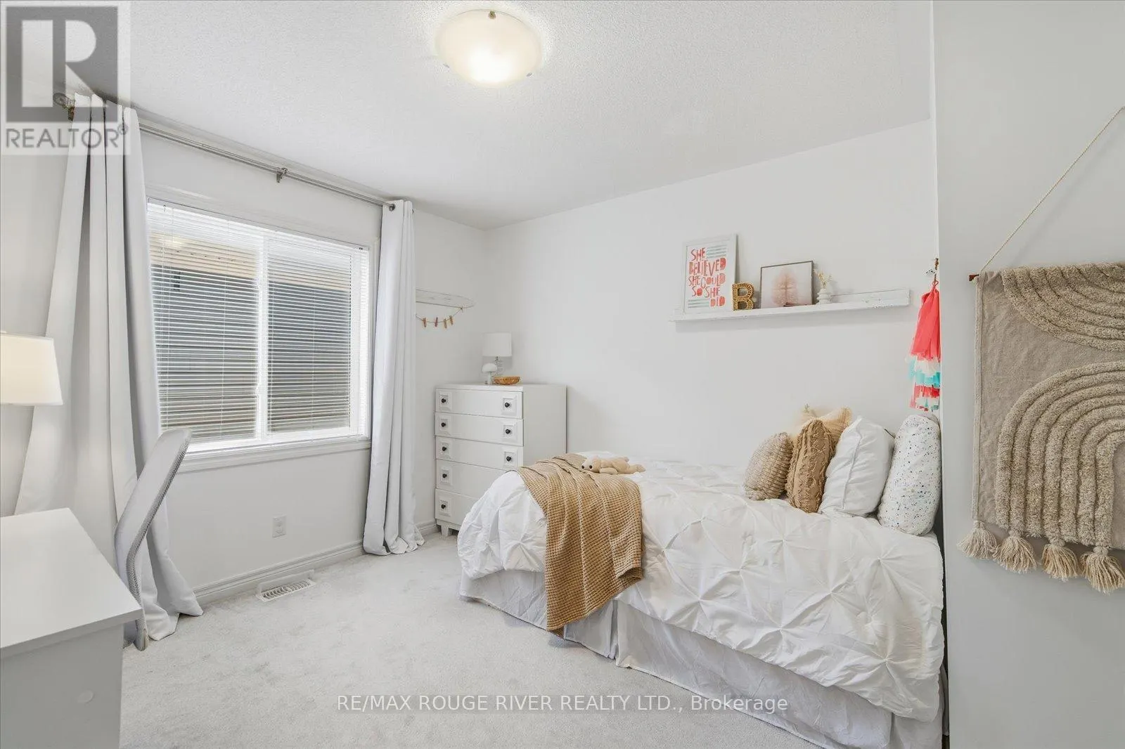 245 BLACKWELL CRESCENT