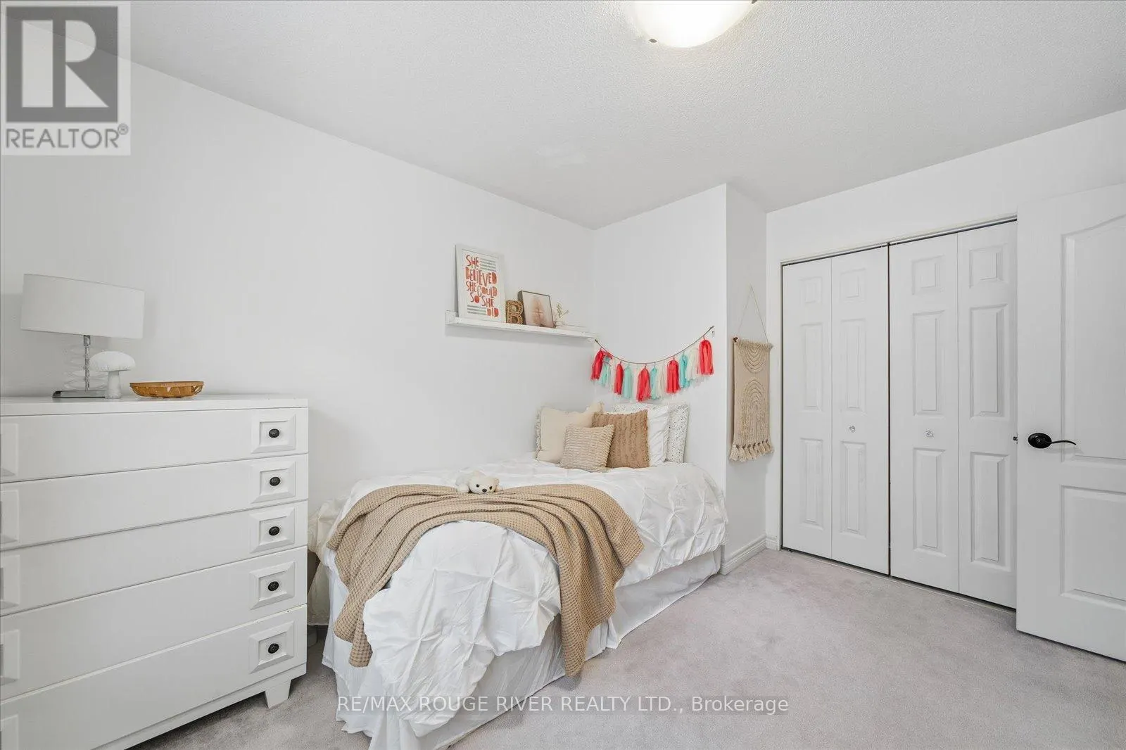 245 BLACKWELL CRESCENT