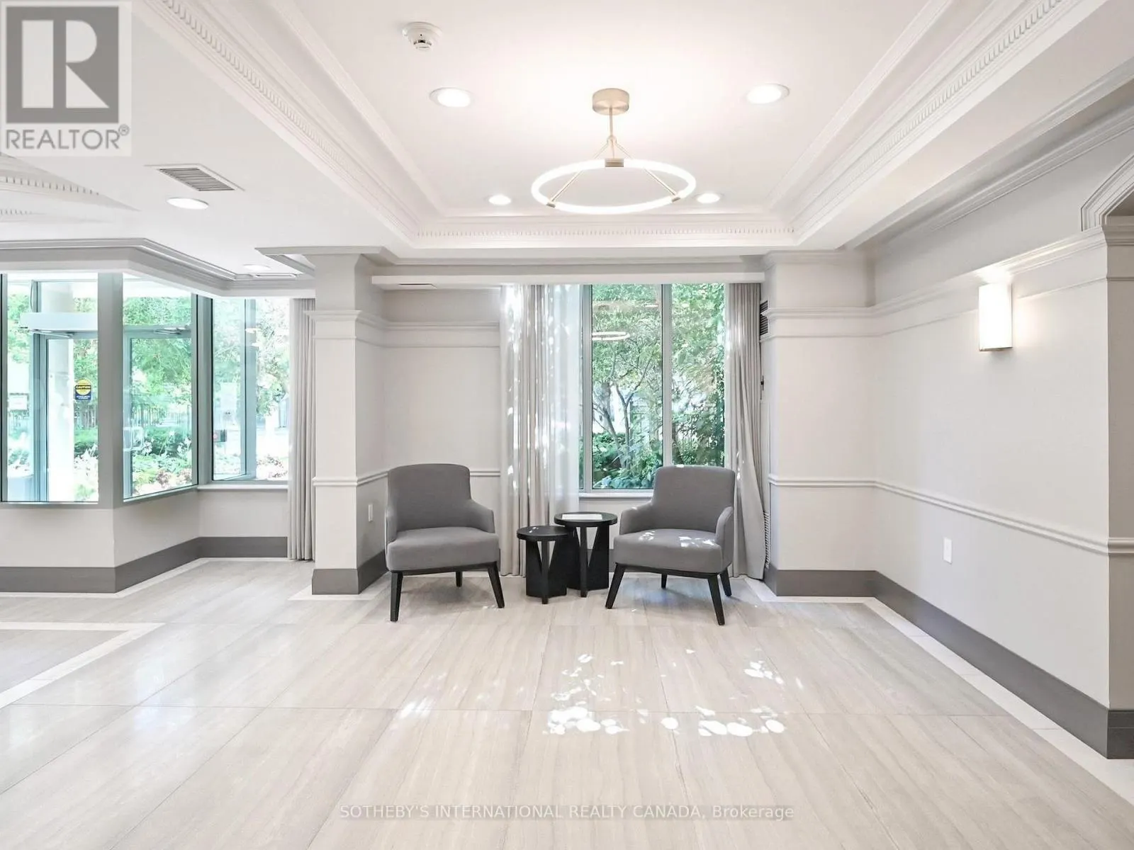 LPH18 - 2627 MCCOWAN ROAD