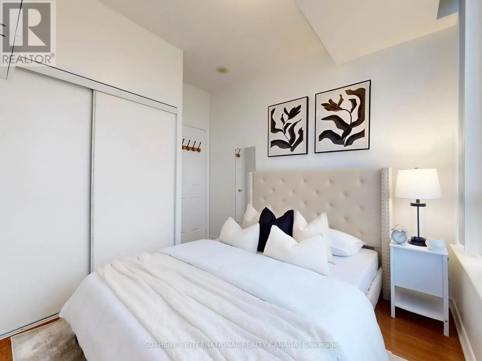 LPH18 - 2627 MCCOWAN ROAD