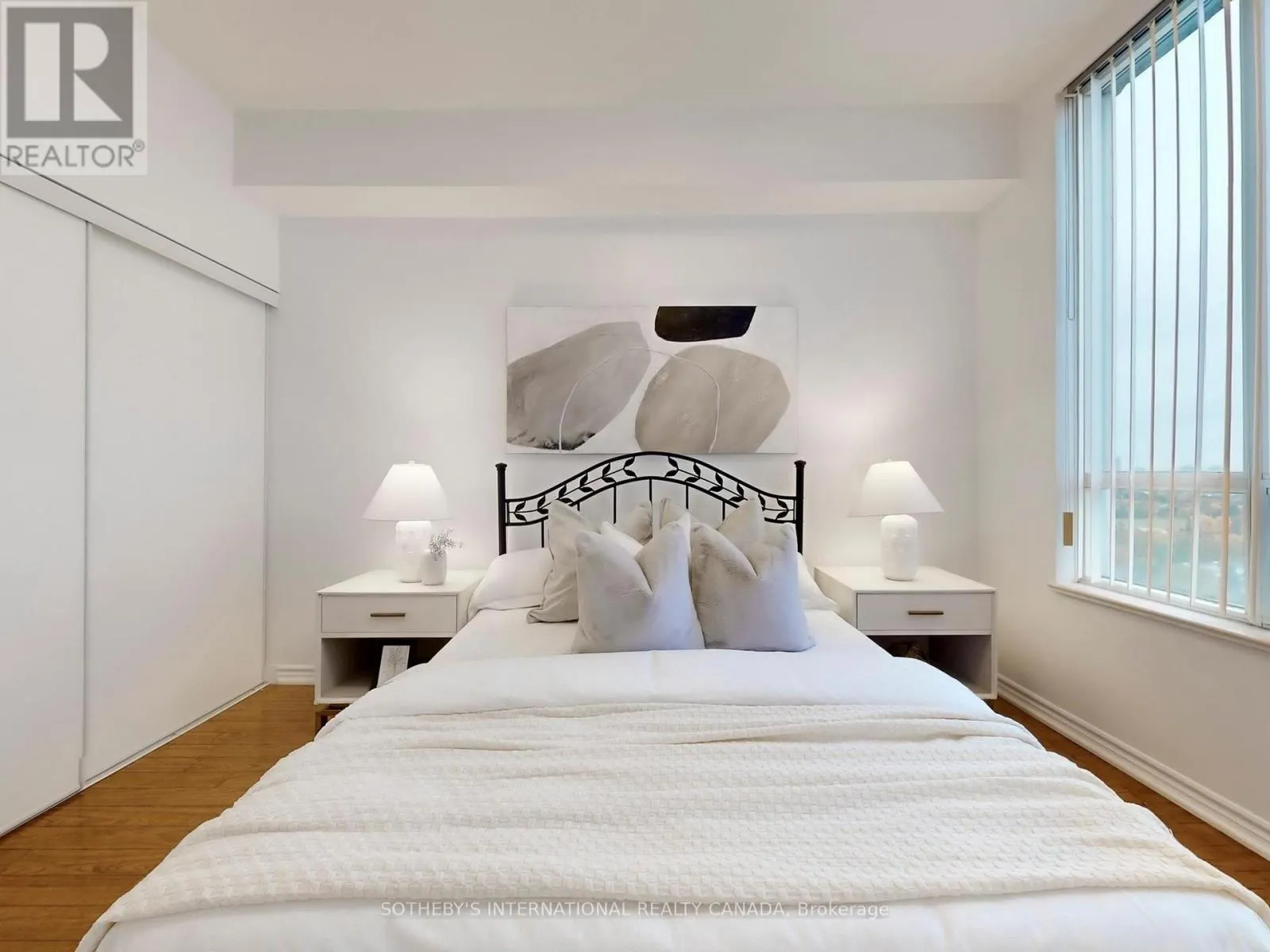 LPH18 - 2627 MCCOWAN ROAD