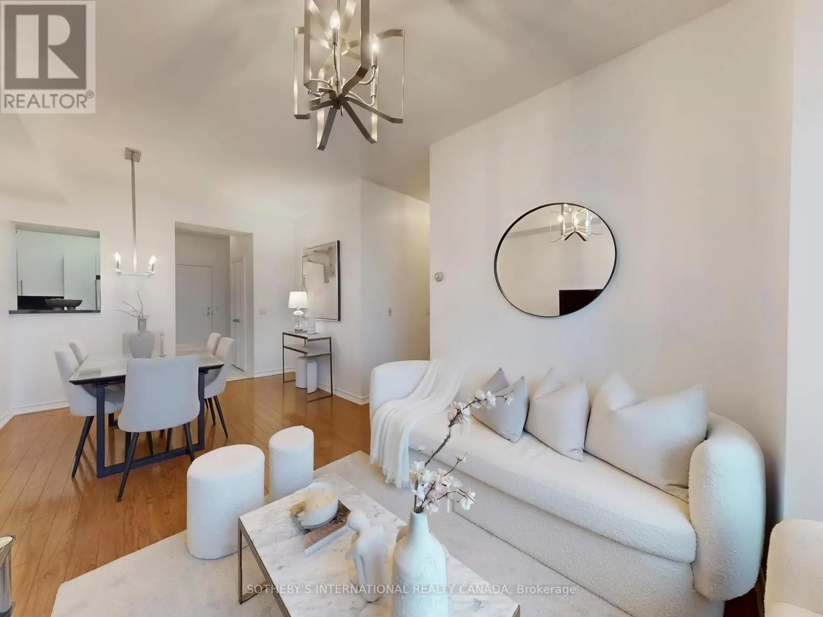 LPH18 - 2627 MCCOWAN ROAD