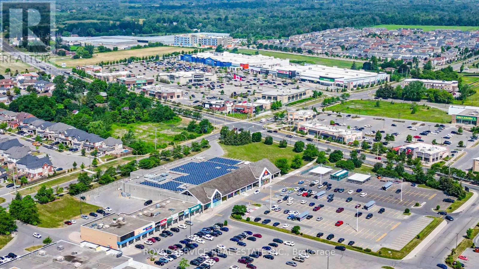 207 - 90 ASPEN SPRINGS DRIVE, #207