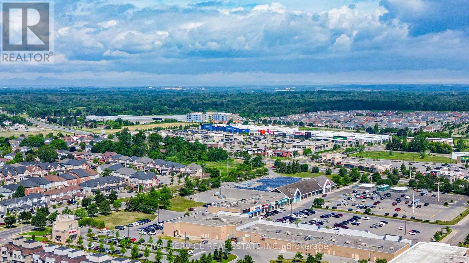 207 - 90 ASPEN SPRINGS DRIVE, #207