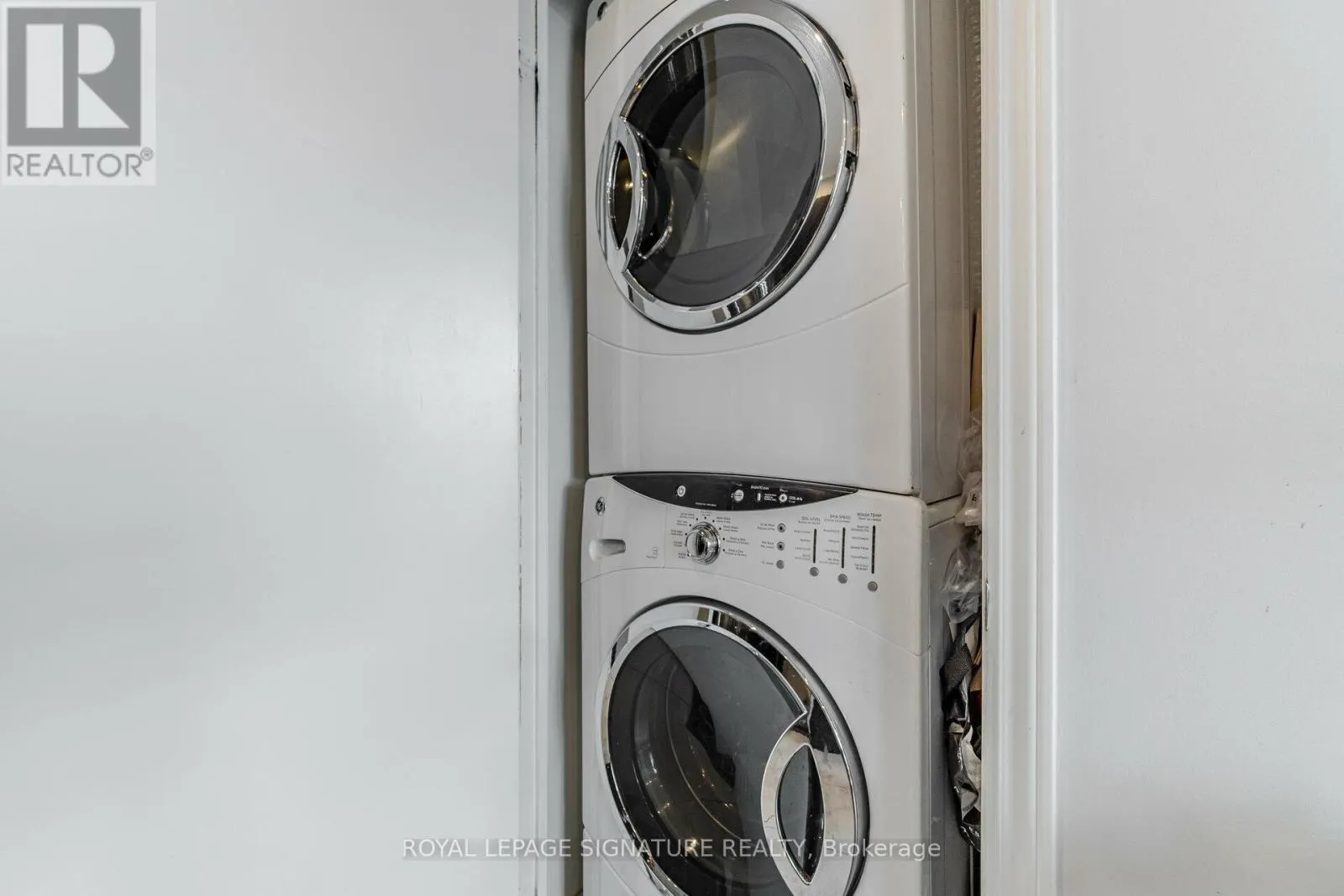 PH01 - 1328 BIRCHMOUNT ROAD