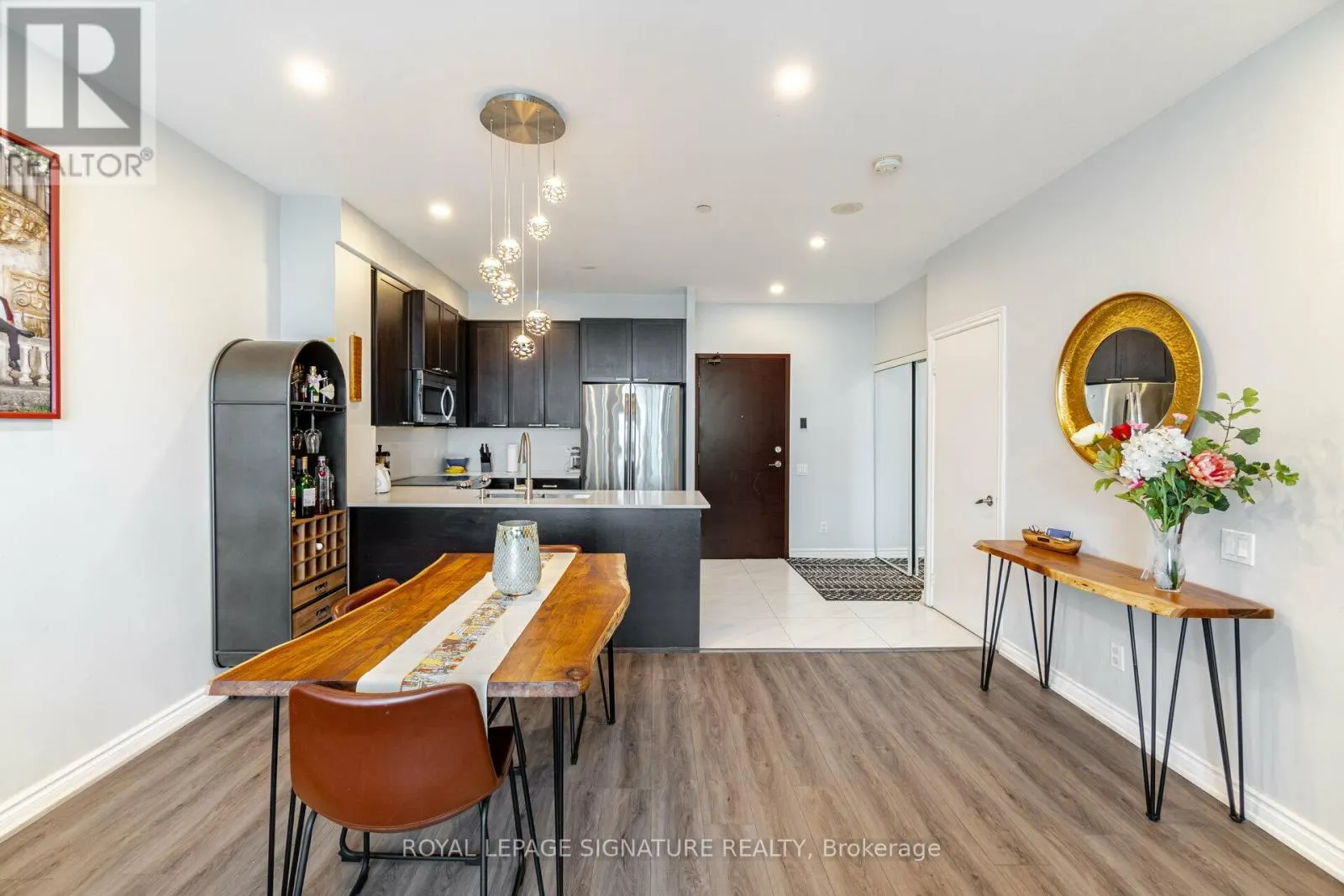 PH01 - 1328 BIRCHMOUNT ROAD