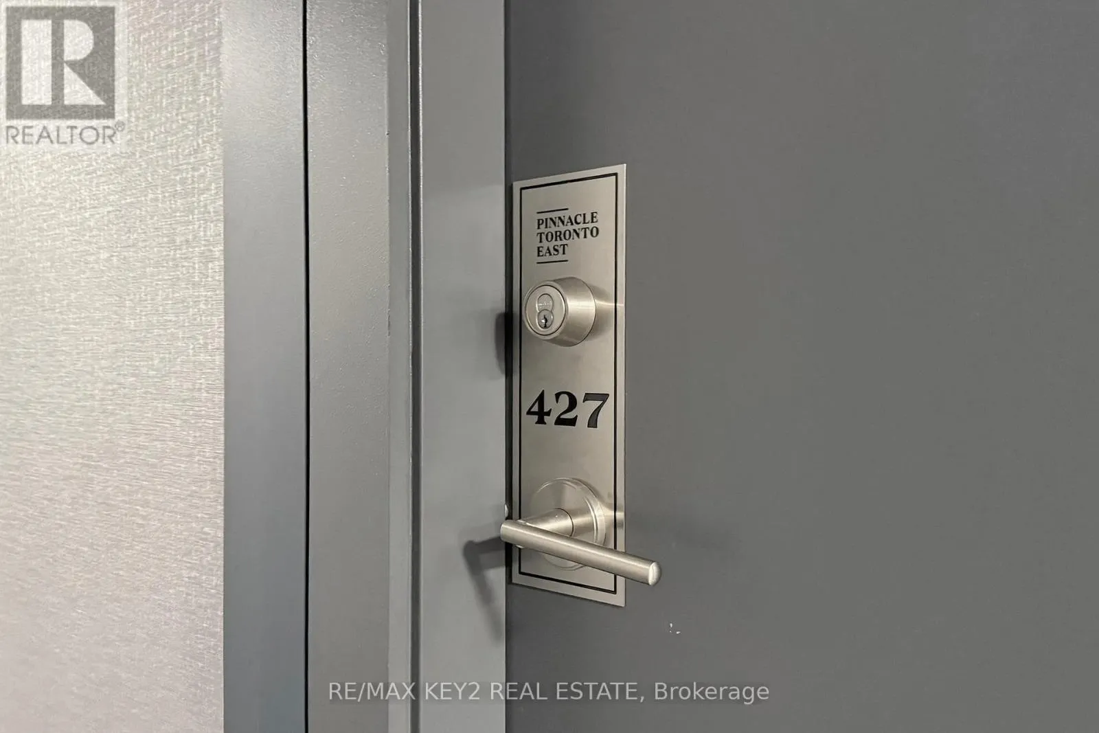 427 - 3270 SHEPPARD AVENUE E